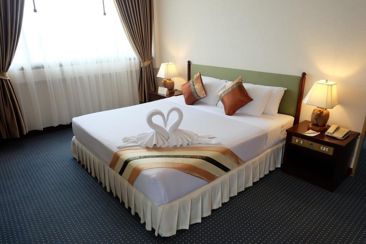 Tarin Hotel Chiang Mai Eksteriør billede