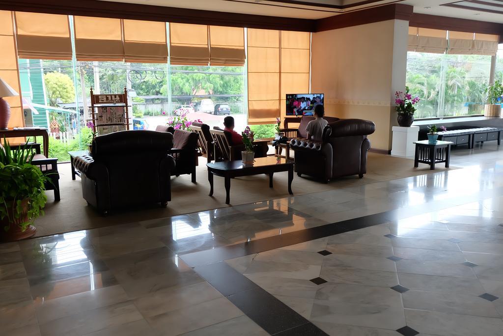 Tarin Hotel Chiang Mai Eksteriør billede