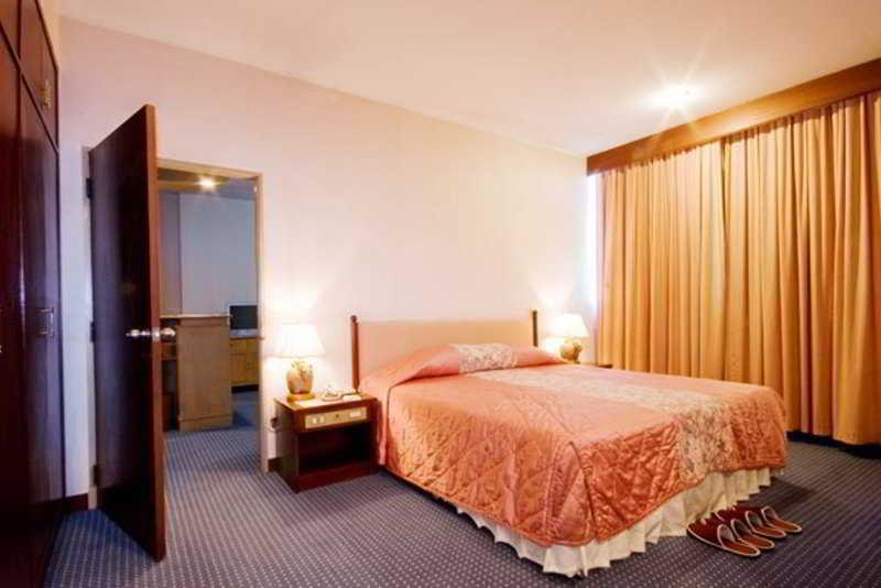 Tarin Hotel Chiang Mai Eksteriør billede