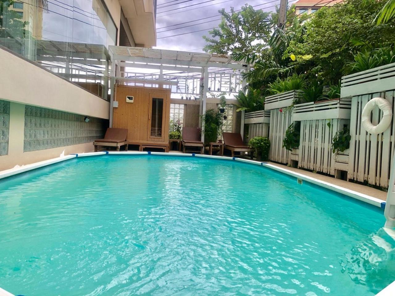Tarin Hotel Chiang Mai Eksteriør billede