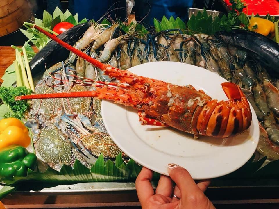 Tarin Hotel Chiang Mai Eksteriør billede