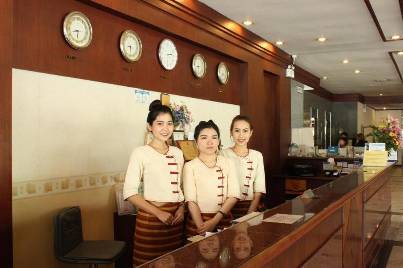 Tarin Hotel Chiang Mai Eksteriør billede